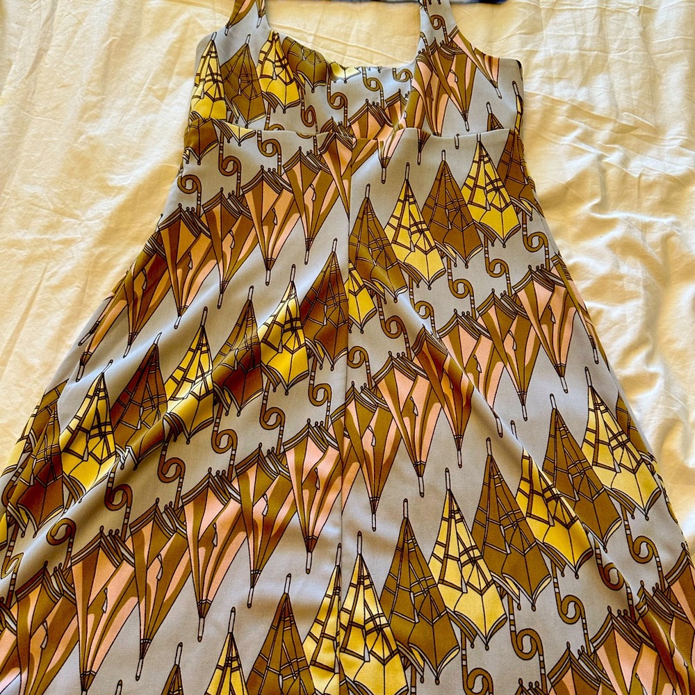 Max Azaria Dress. Vintage 70’s dress updated. 
Soft fabric fitted